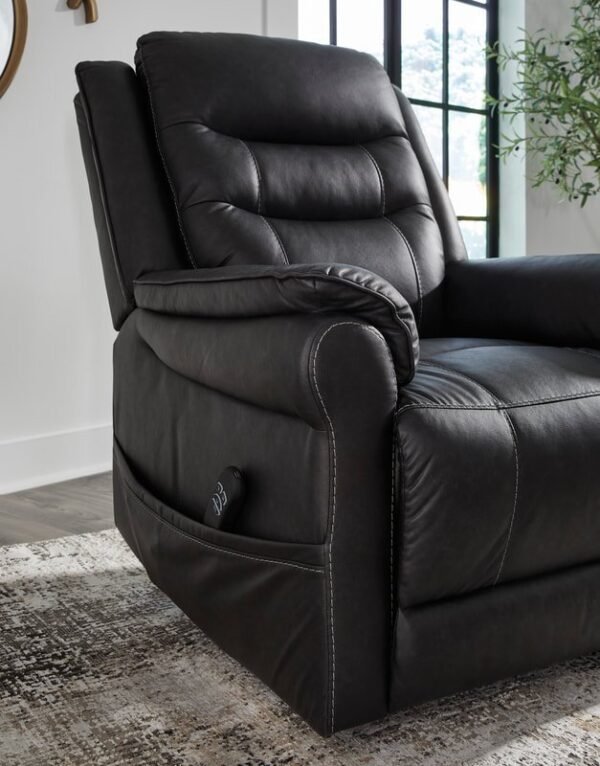 18005-12-pocket-detail_orig.jpeg Ashley 1800512 - Power Lift Recliner
